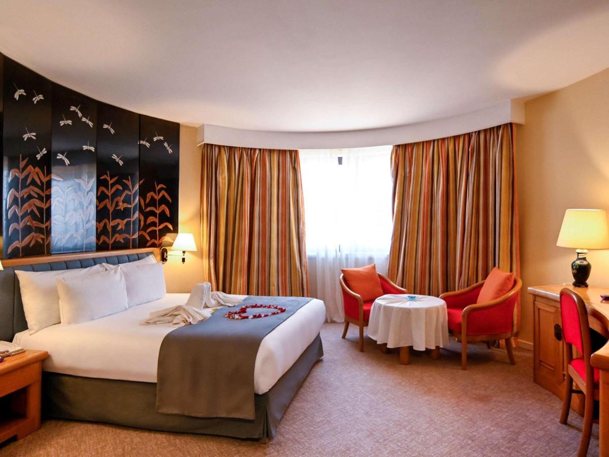 Dar el Beïda Hotel Mercure Alger Aeroport מראה חיצוני תמונה A room at the hotel